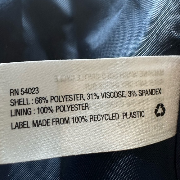 Gap The Academy Blazer/Size 4. Navy/gray w neon pink collar and cuffs - Picture 6 of 6